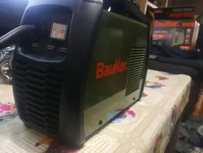 Soldadora Bauker 220V portátil - miniatura 2
