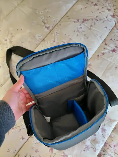 Bolso para cámara Benro con correa ajustable - miniatura 1
