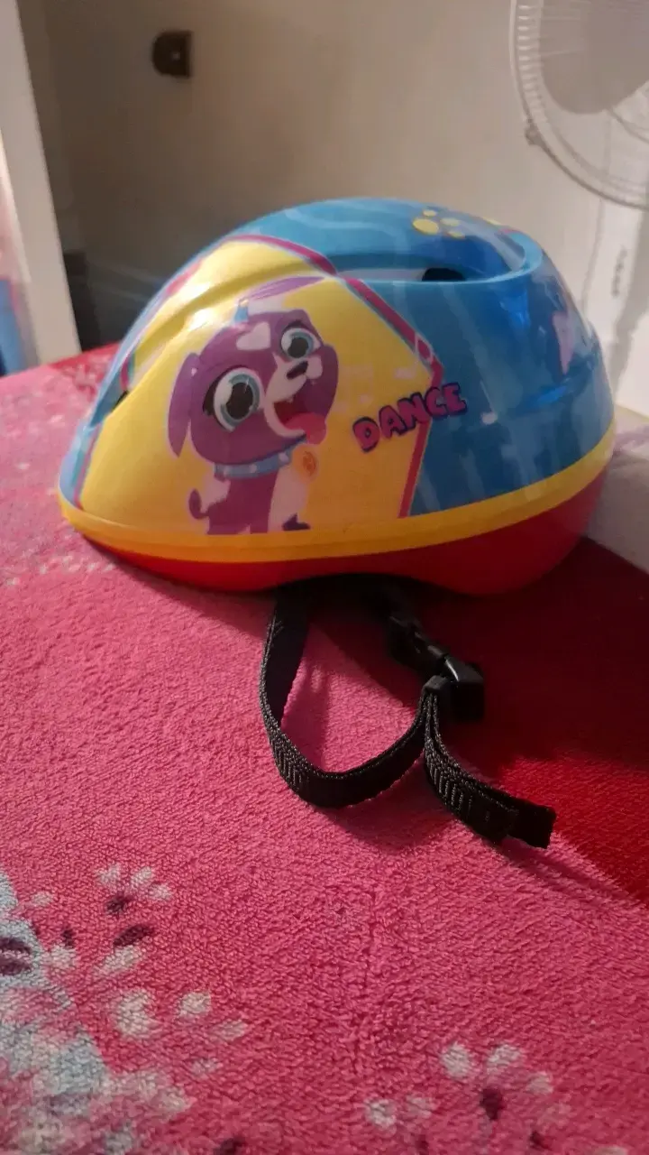 Casco infantil+rodilleras - 1