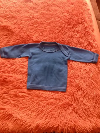 Polera manga larga azul para bebé - miniatura 1