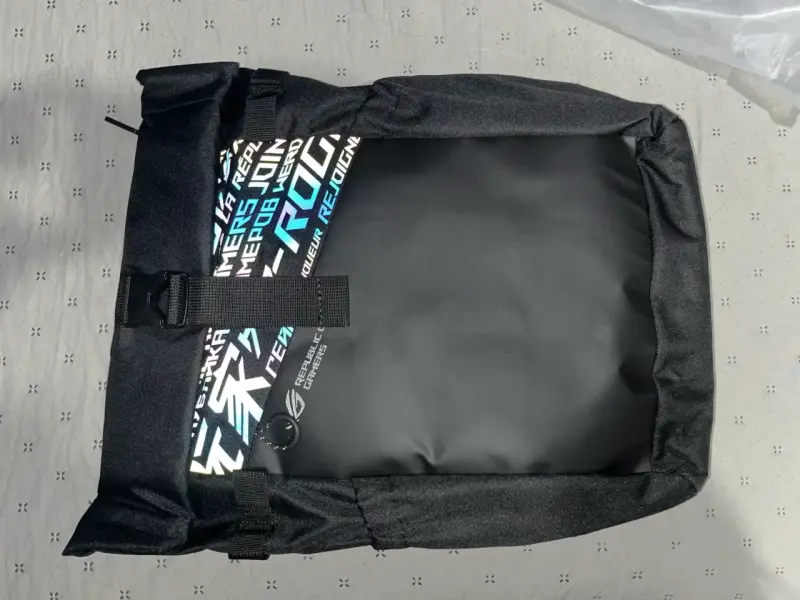 3 Mochilas ASUS - 3