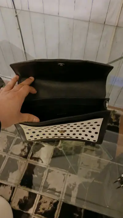 Cartera Karl Lagerfeld Paris Collection 🇨🇵 - miniatura 3