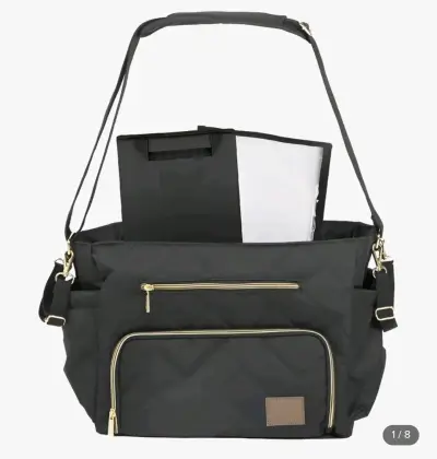 Bolso cambiador de pañales negro con bolsillos - miniatura 1
