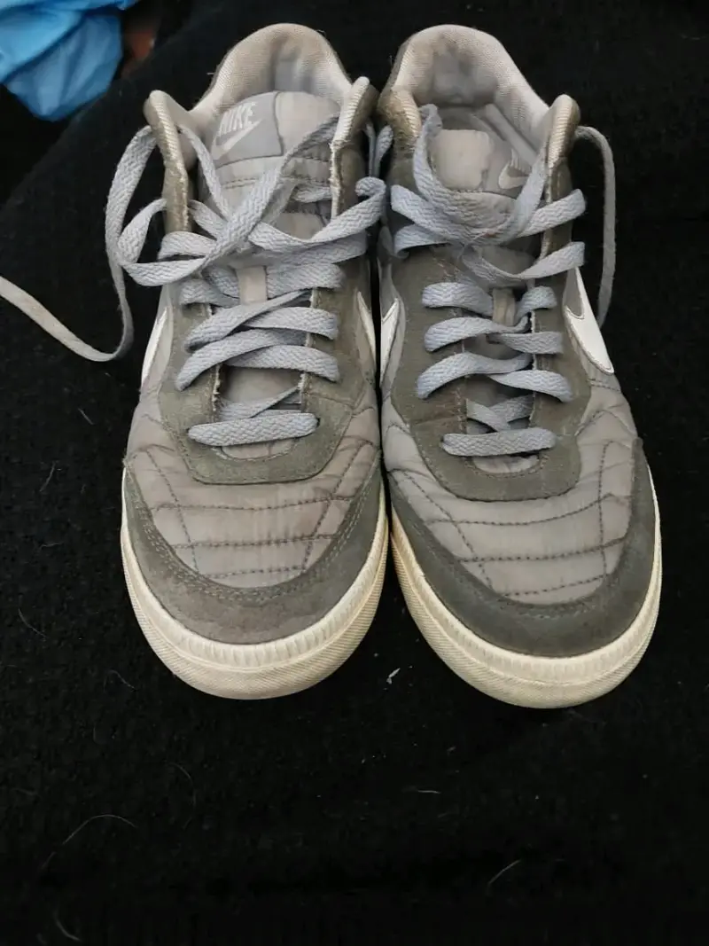 Zapatillas deportivas grises Nike para hombre - 2