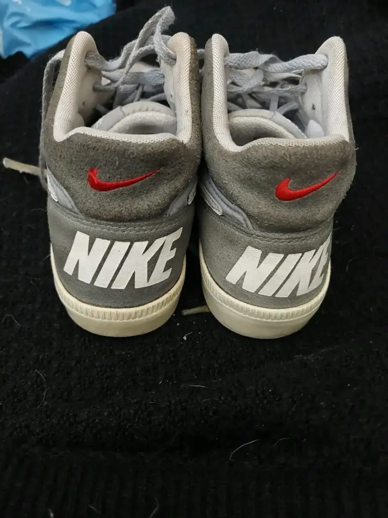 Zapatillas deportivas grises Nike para hombre - 3