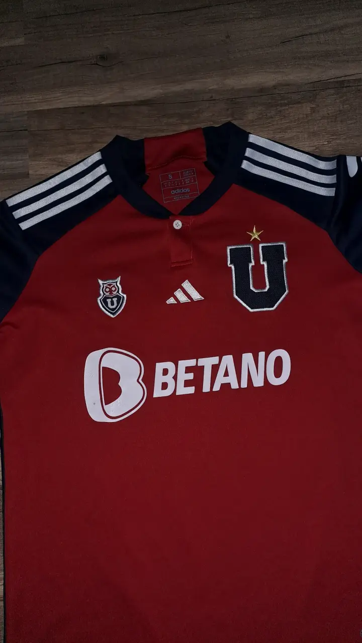 Camiseta Universidad de Chile 2023 Adidas Roja - 2