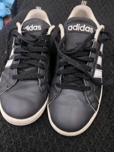 Zapatillas deportivas negras Adidas para hombre - miniatura 3