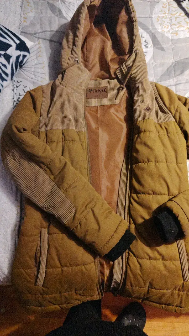 Chaqueta de invierno marrón con capucha Kavu - 2