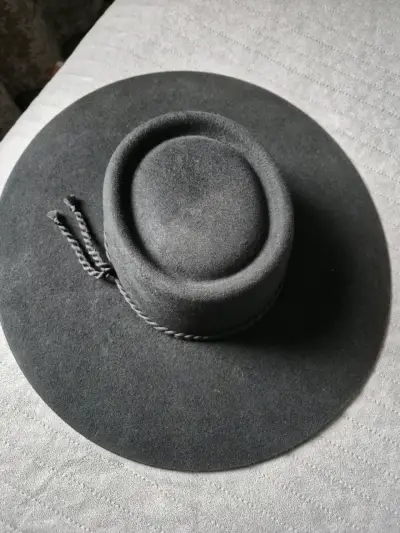 Sombrero huaso ala ancha negro estilo tradicional - miniatura 4