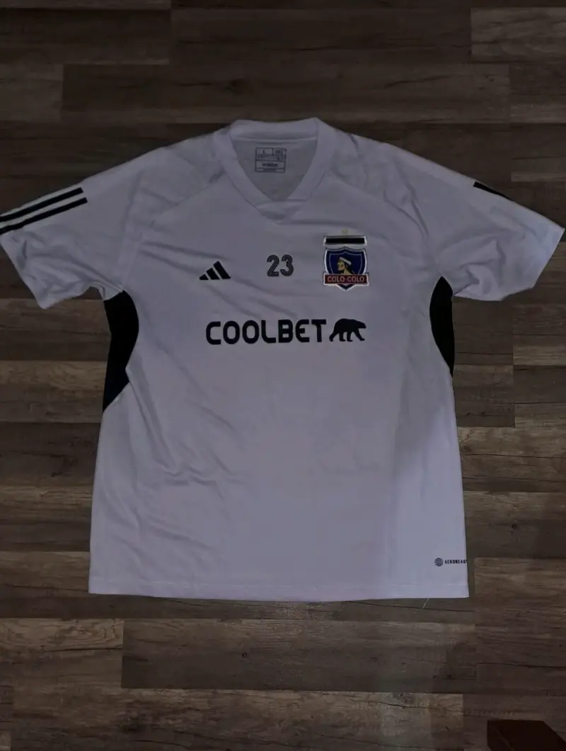 Camiseta de fútbol Colo-Colo Adidas blanca