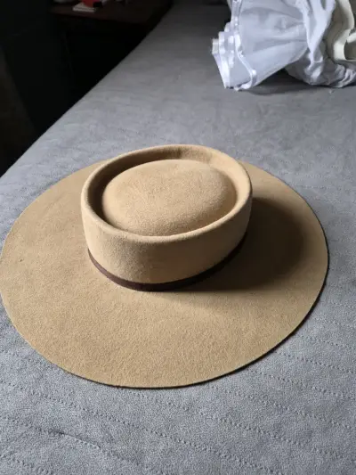 Sombrero huaso ala ancha color beige - miniatura 3