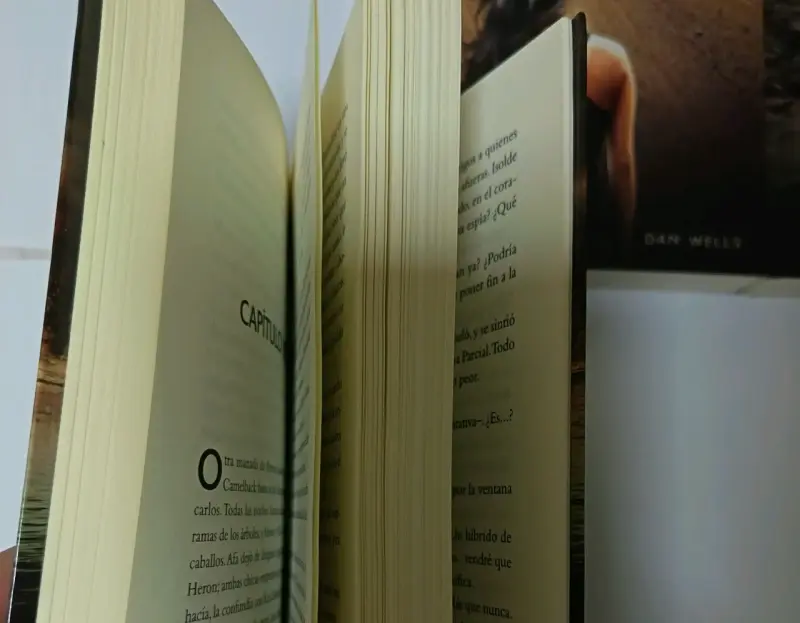 Trilogía Partials de Dan Wells en buen estado - 4