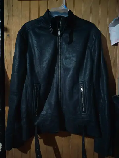 Chaqueta de cuero sintética - miniatura 1