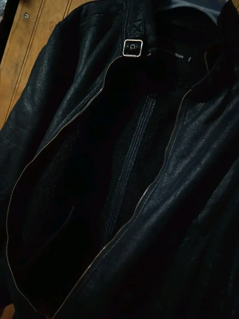 Chaqueta de cuero sintética - 2