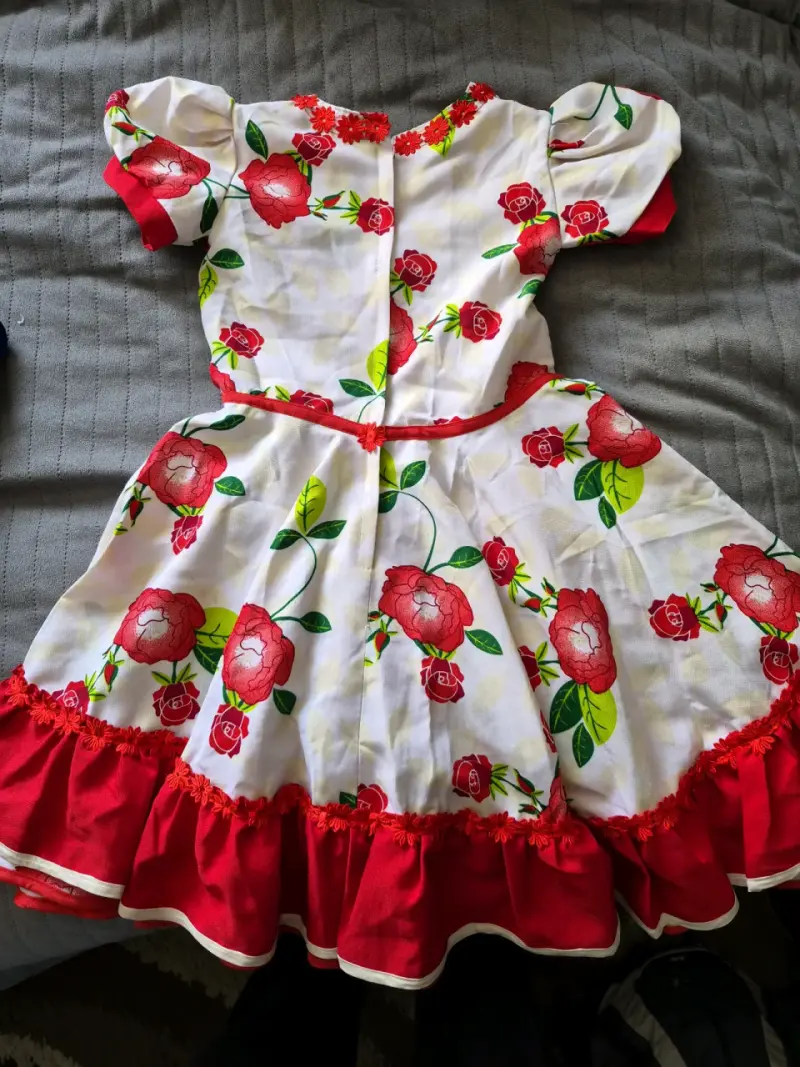 Vestido huasa china niña floral rojo