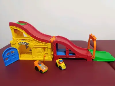 Pista de autos Little People Fisher-Price - miniatura 1