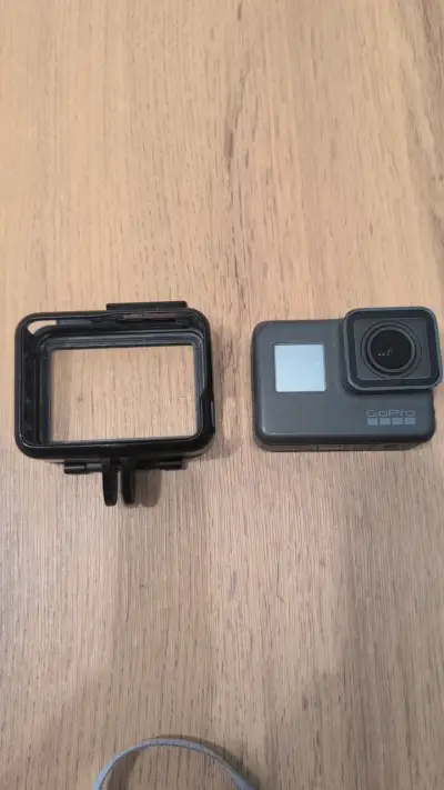 Cámara GoPro Hero con carcasa protectora - miniatura 1