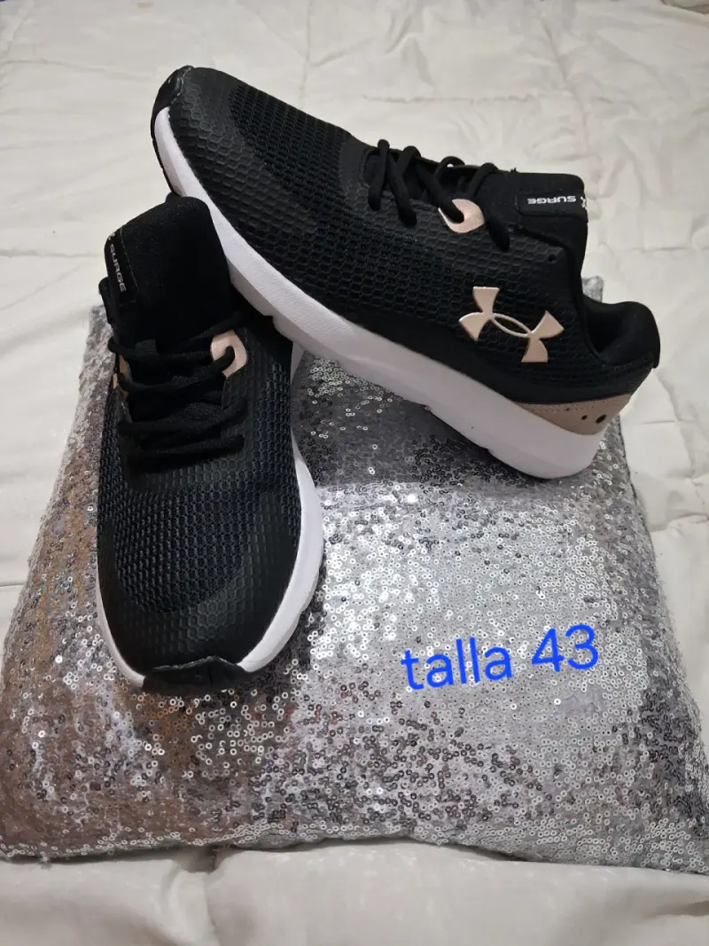 Lote de Zapatillas Deportivas Variadas Tallas 40-45 - 4