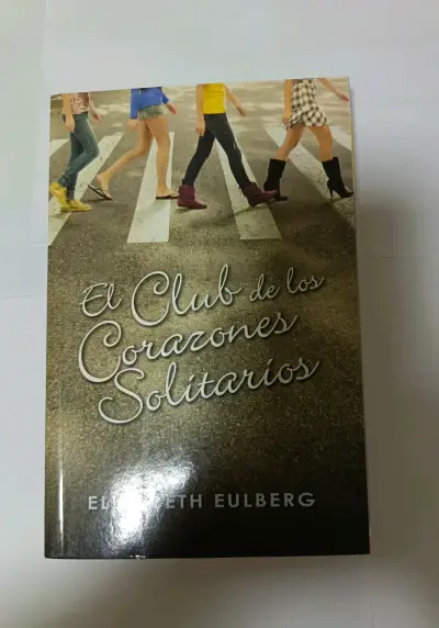 Libro El Club de los Corazones Solitarios de Elizabeth Eulberg - miniatura 1