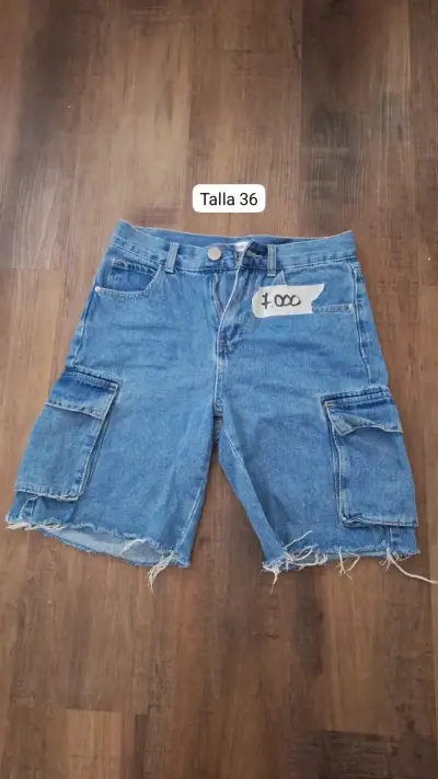 Shorts y pantalones de mezclilla talla 36 y 38 - miniatura 1