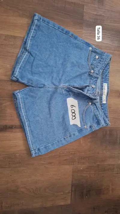 Shorts y pantalones de mezclilla talla 36 y 38 - miniatura 4