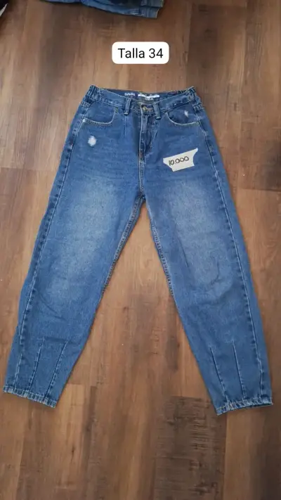 Shorts y pantalones de mezclilla talla 36 y 38 - miniatura 6