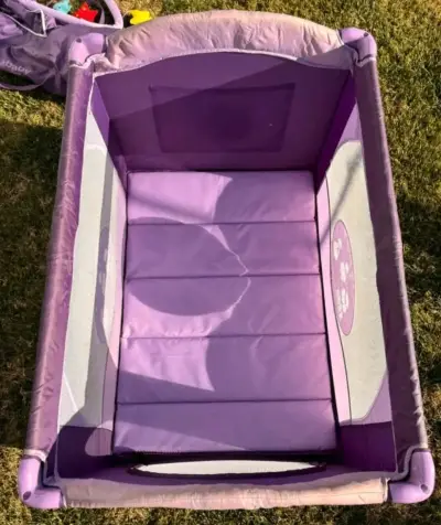 Cuna Corral Plegable Baby Way Morada - miniatura 2