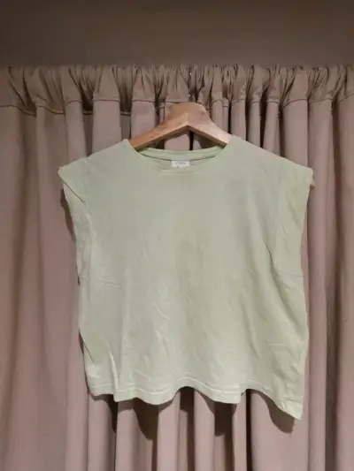 Polera sin mangas verde claro Zara - miniatura 1