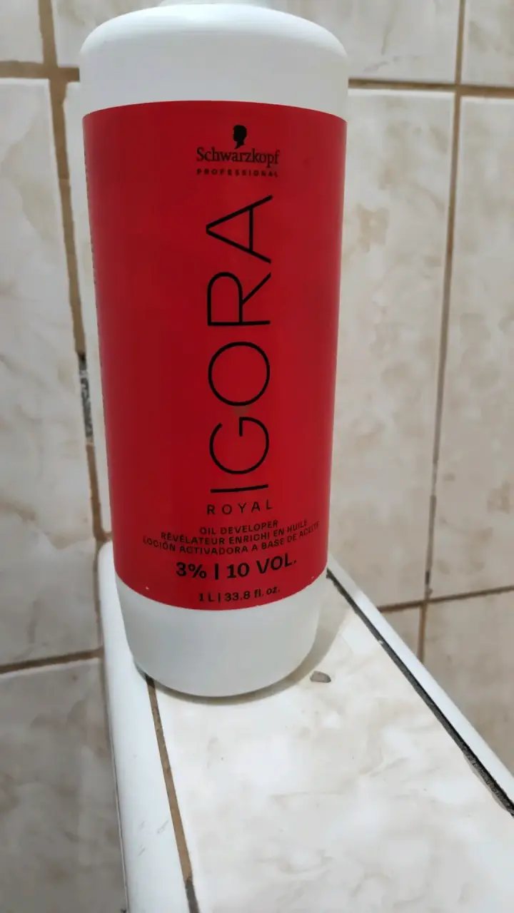 Desarrollador de Aceite Igora Royal 1L 3% 10 Vol - 4
