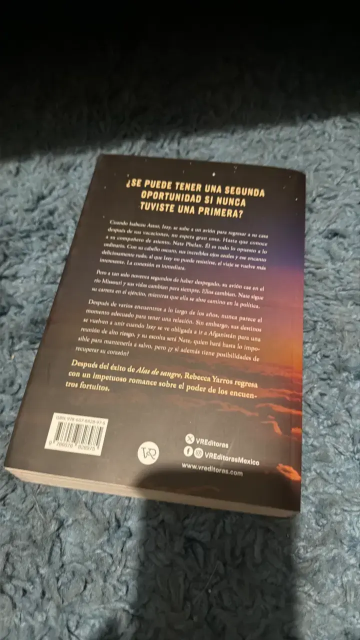 Libro 'Más Que Una Posibilidad' de Rebecca Yarros - 2