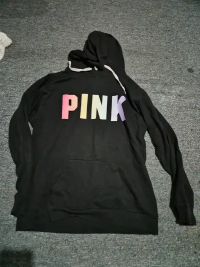 Polerón con capucha negro PINK para mujer - miniatura 1