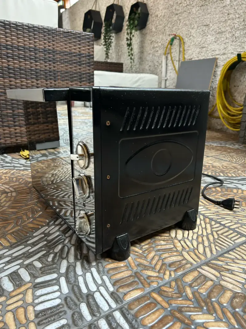 Horno eléctrico Winco compacto negro - 3