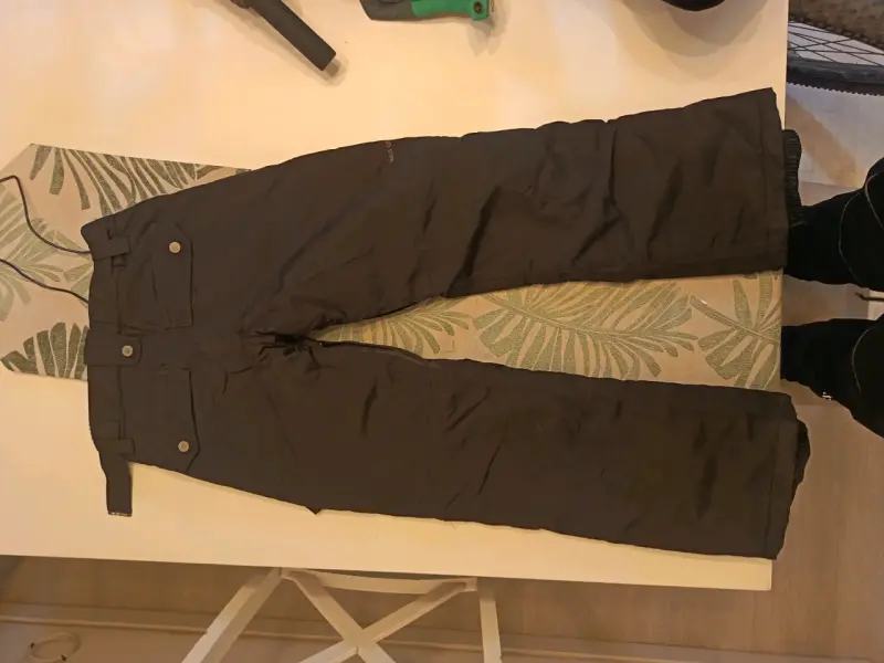 Pantalones de esquí Maui Girl negros talla 12 - 3