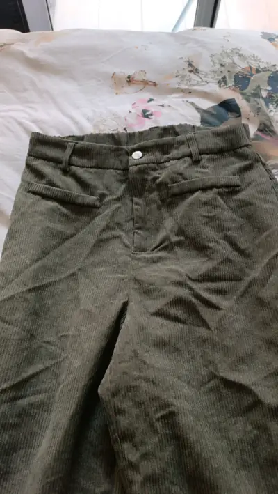 Pantalones de pana verde olivo Shein para mujer - miniatura 5