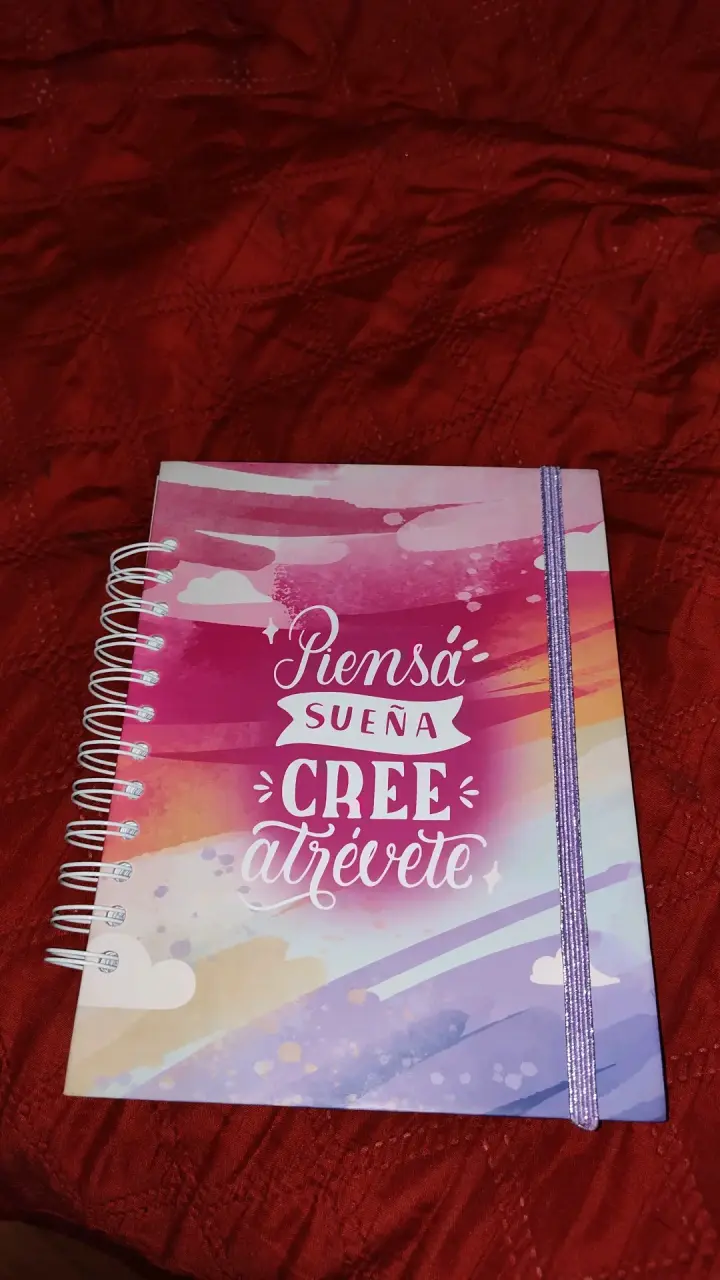 Cuaderno A5 Espiral Motivacional Colorido - 3