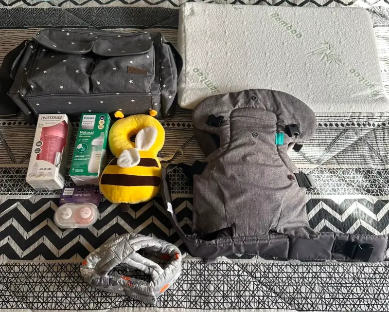 Set de productos para bebé con mochila y accesorios - 1