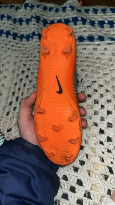 Zapatillas de futbol Nike Edicion limitada Cr7 - miniatura 4