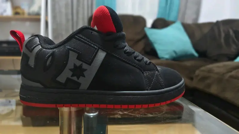 Zapatillas DC Shoes Court Graffik SQ negras y rojas - 5