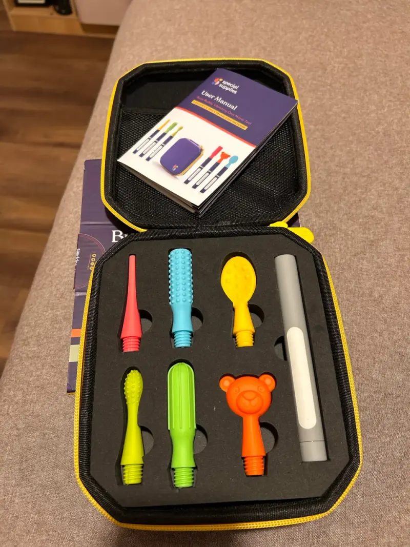 Herramienta vibratoria oral Buzz Buddy con puntas - 3