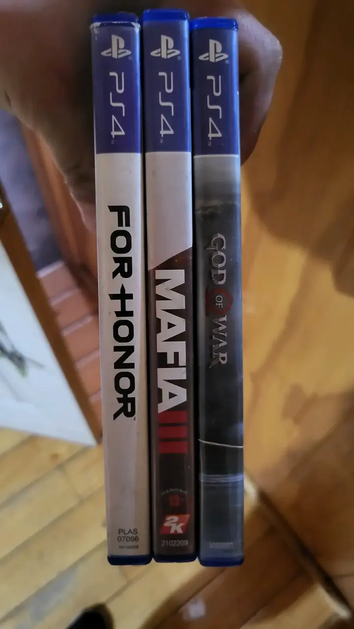 Juegos PS4 God of War, Mafia III y For Honor - 2
