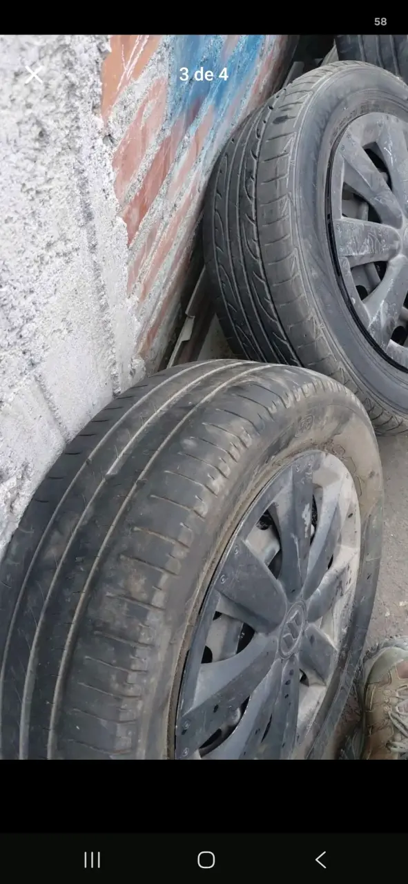 Juego de 4 llantas de auto usadas - 3