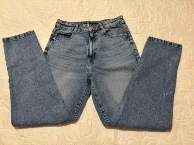 Jeans Zara talla 38 recto - miniatura 1