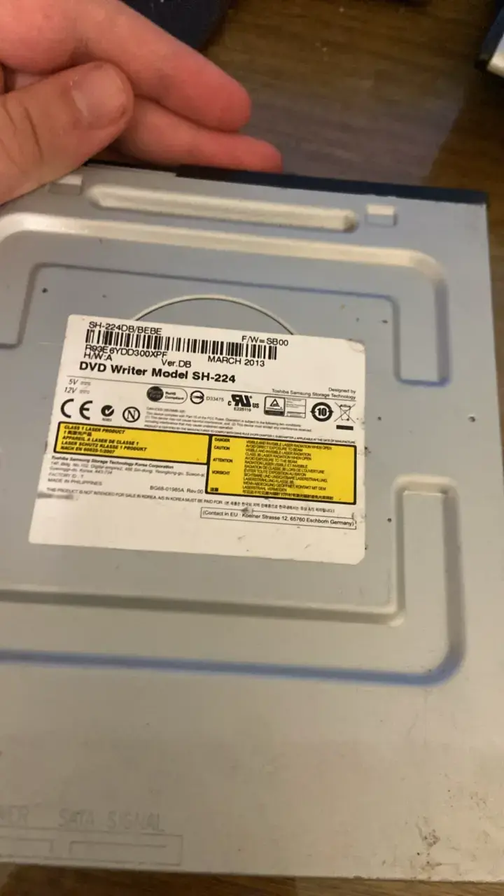 Grabadora  DVD SH-224 - 2