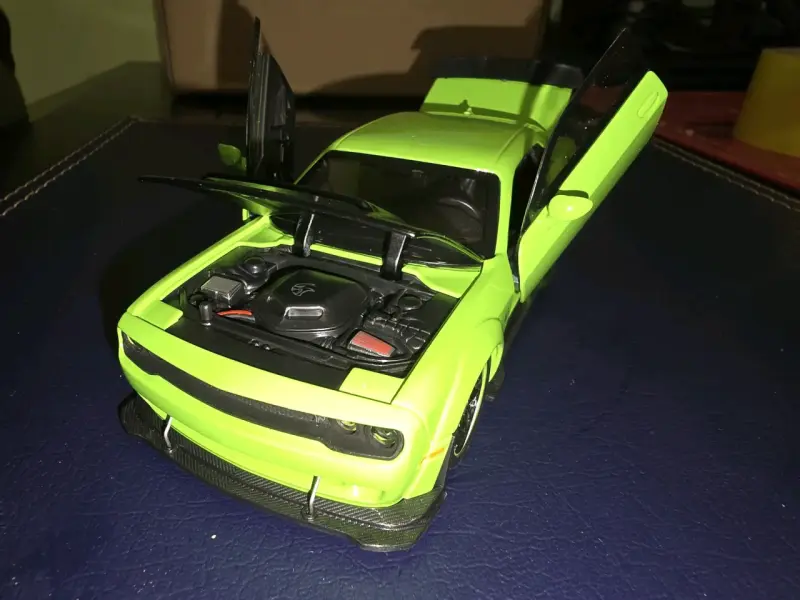 Auto Dodge Charger CRT HELLCAT Redeye Esc.1:32. - 6