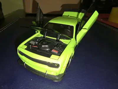 Auto Dodge Charger CRT HELLCAT Redeye Esc.1:32. - miniatura 6