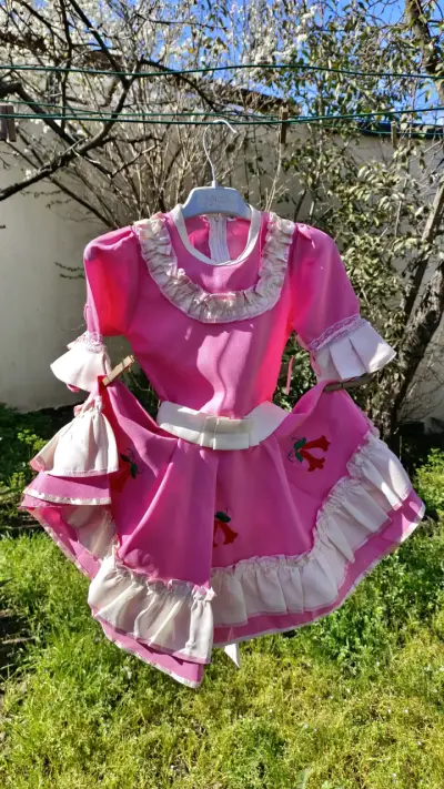 Vestido de niña folclórico rosa y morado talla 2 - miniatura 1