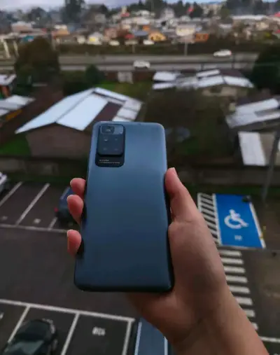 Celular Xiaomi Redmi 10 - miniatura 2