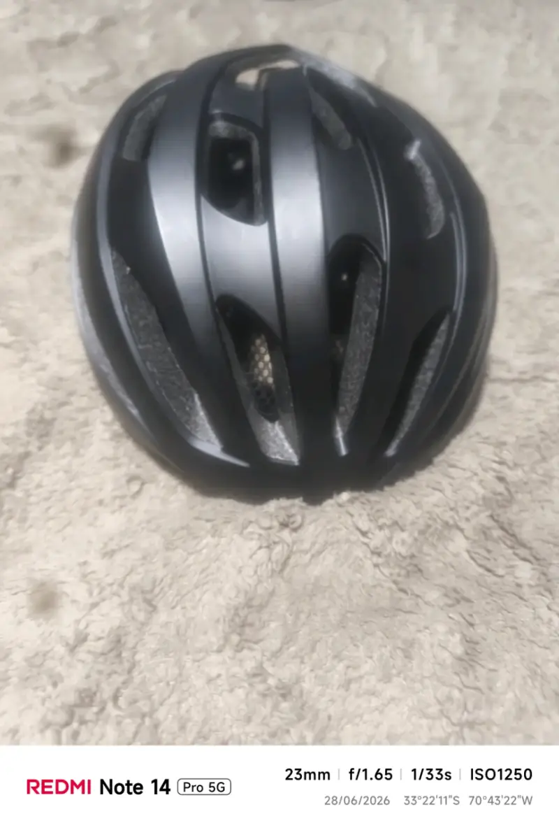 Casco de bicicleta negro para adulto