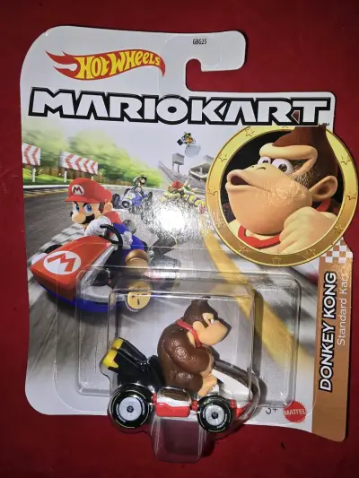 Figura Hot Wheels Mario Kart Donkey Kong Esc 1:64 - miniatura 1