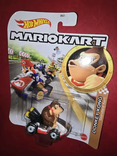 Figura Hot Wheels Mario Kart Donkey Kong Esc 1:64 - miniatura 3